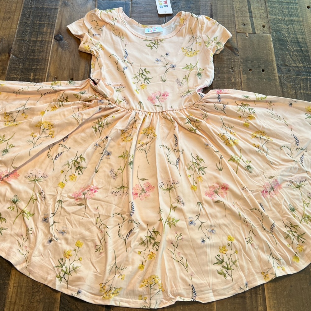 Dot Dot Smile apricot floral Cap sleeve twirl dress New